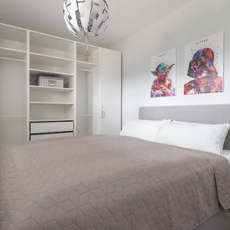 Park-apartment Scharmuetzelsee 12 Daire