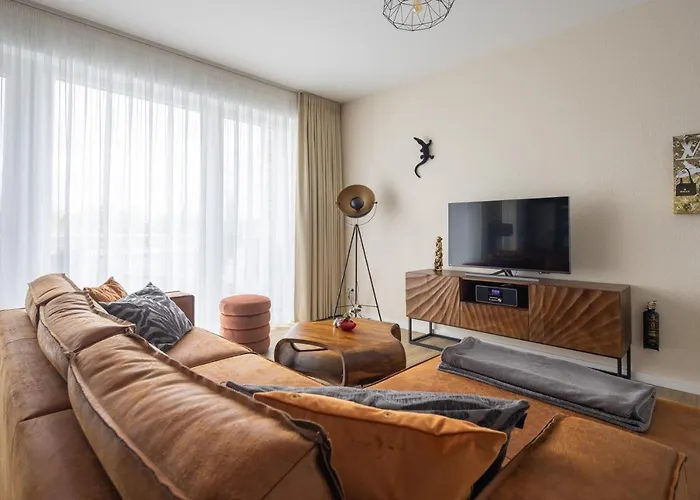 Park-apartment Scharmuetzelsee 12 *